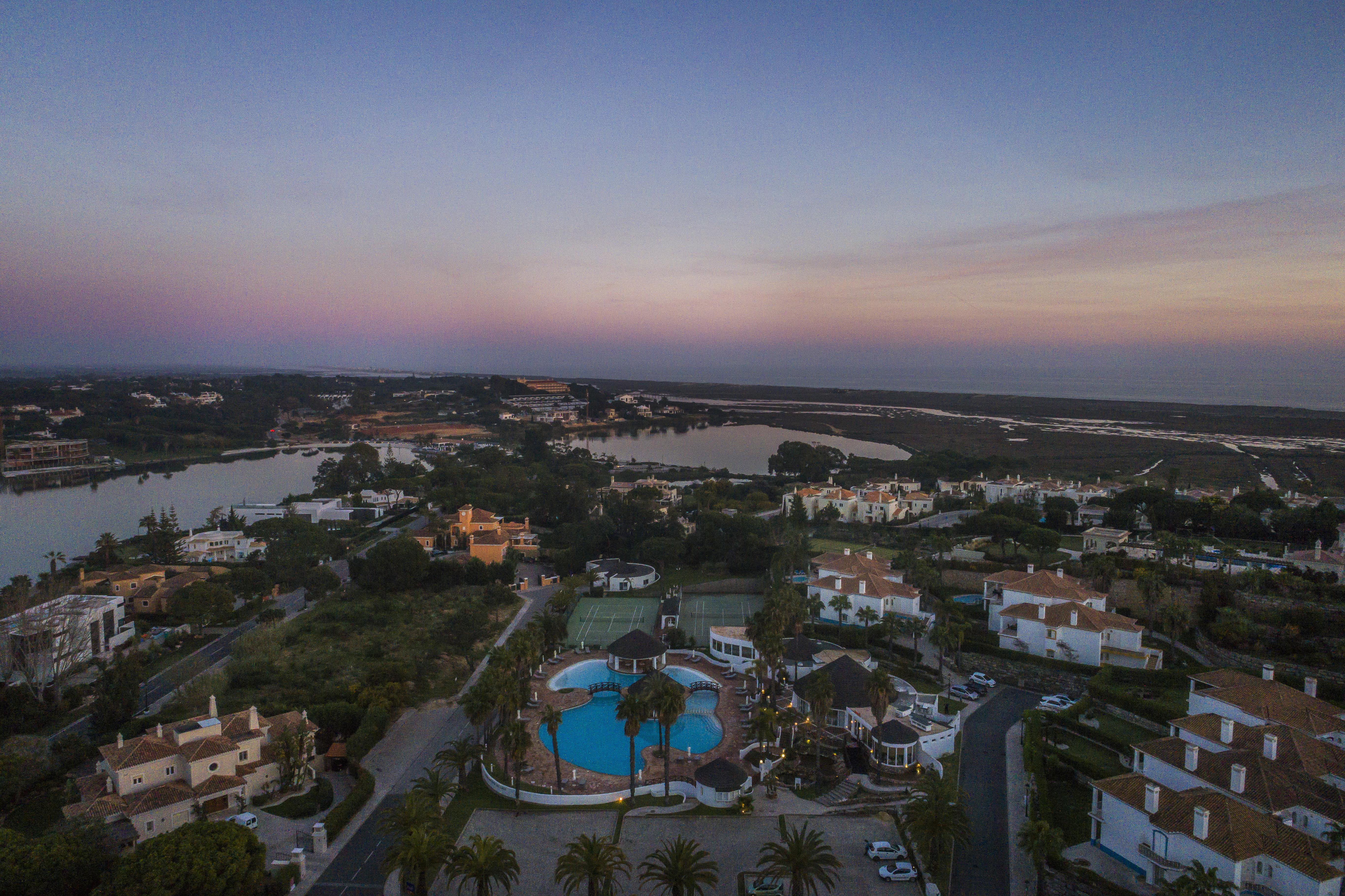Encosta Do Lago Resort Club Quinta do Lago Exterior foto